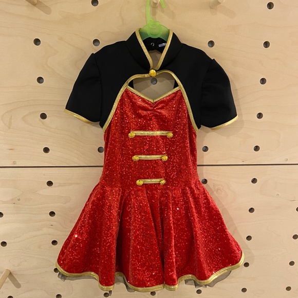 Dance Costume - Youth Size - Picture 1 of 2